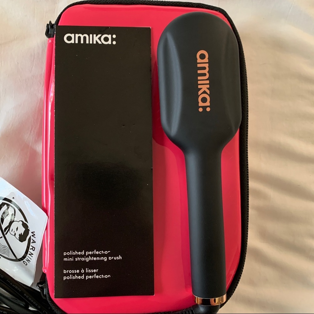 Amika Polished Perfection Mini Straightening Brush
